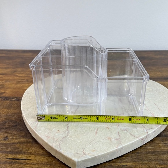Clear Acrylic Organizer - Picture 4 of 7